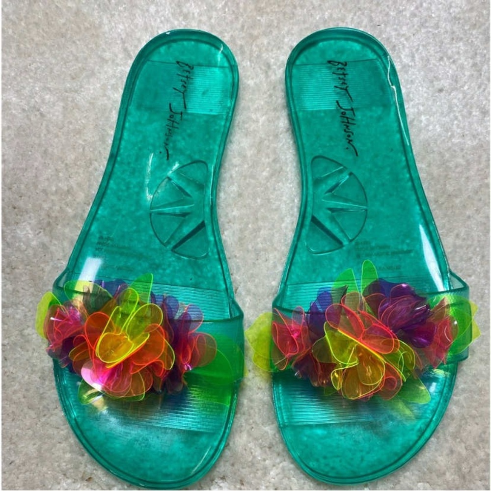Betsey Johnson Green Sandals with Tropical Flair
